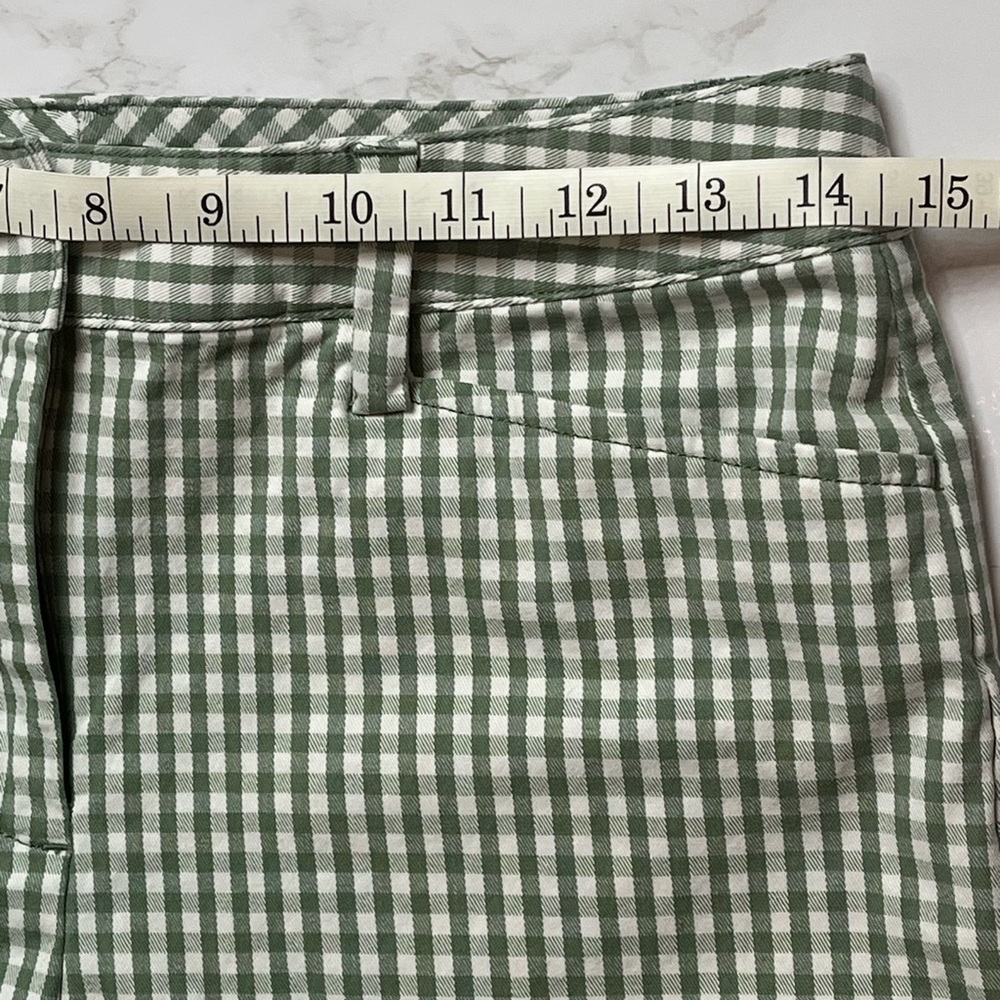 Land’s End women’s green/white gingham print shorts, size 2 - Picture 8 of 13
